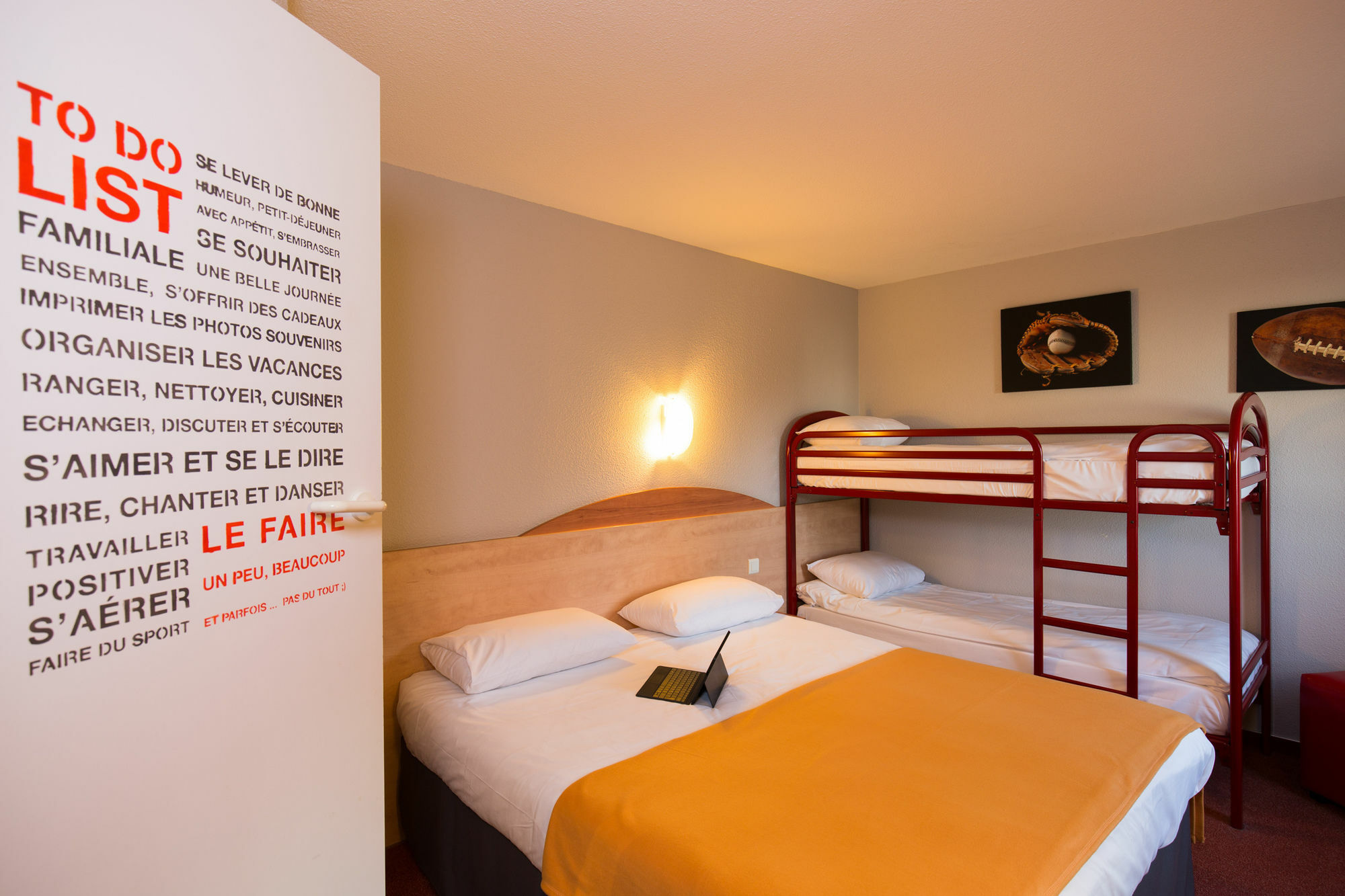 Kyriad Direct Orleans - La Chapelle St Mesmin Exterior photo